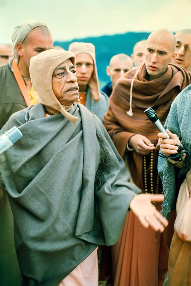 Srila Prabhupada Speaking on Morning Walk with Disciples Listening Intently