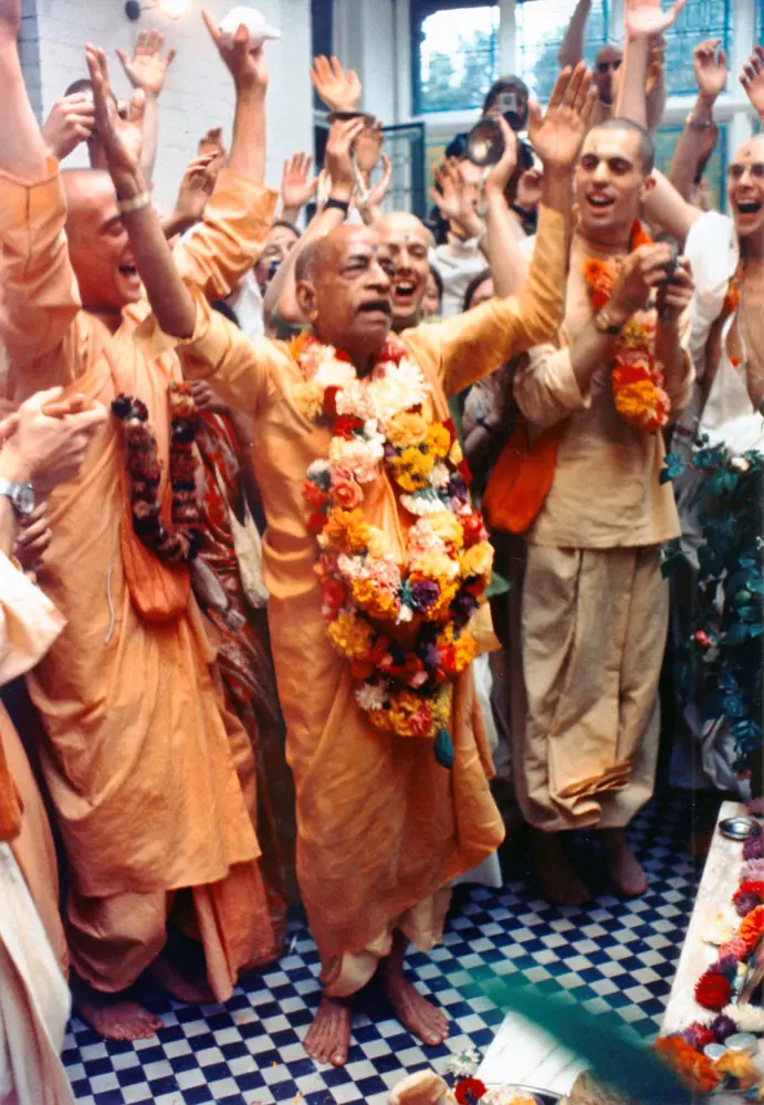 Srila Prabhupada dancing at Bhatktivedanta Manor, London Kirtan
